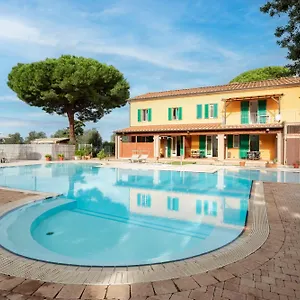 Aparthotel Ombra E, Follonica
